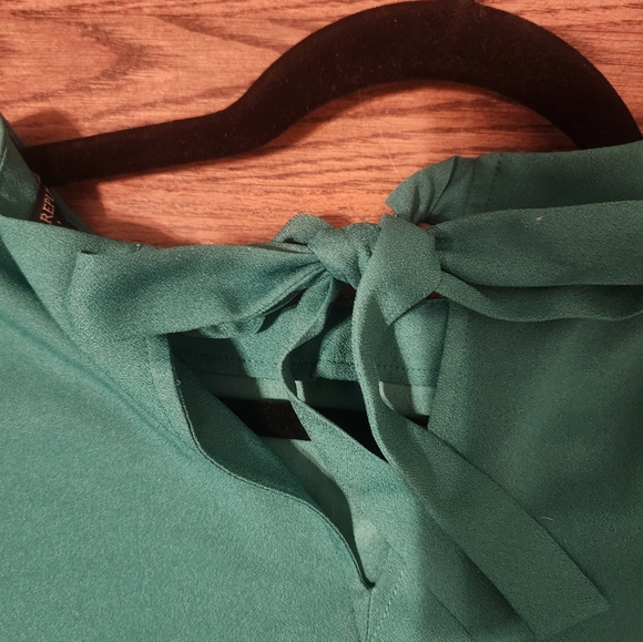 Banana Republic Factory Emerald Green Dress - Picture 10 of 10